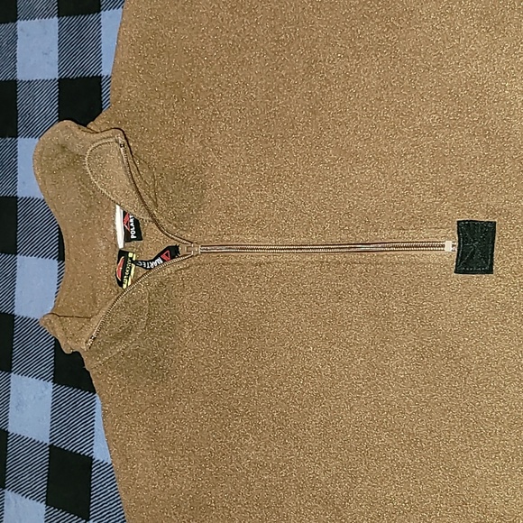 Vintage. Made in USA. Polartec. Half-zip pullover fleece. Size Large. - Picture 5 of 15